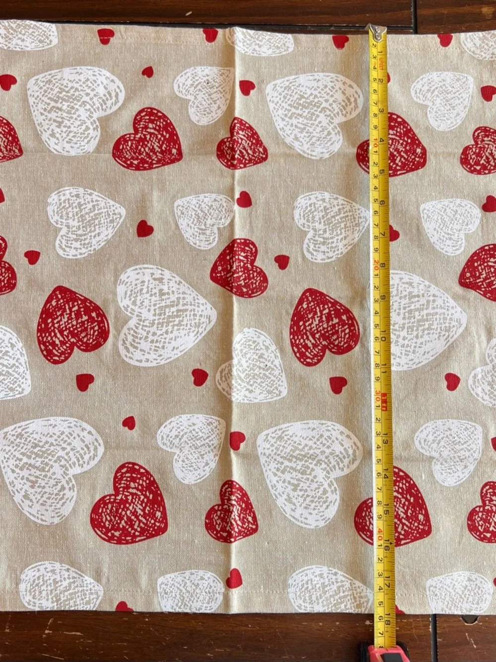 Valentine Heart Print Linen Napkins - Red & Cream Hearts - Picture 2 of 3
